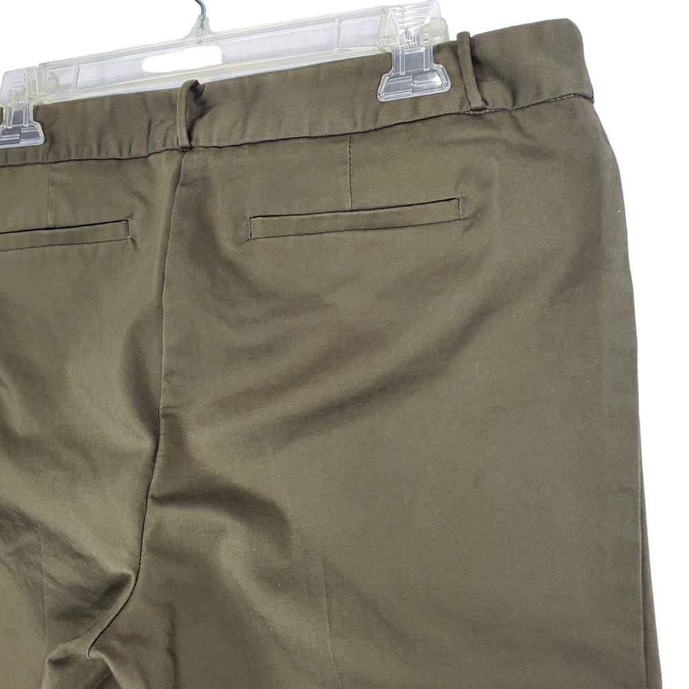 Liz Claiborne Emma Straight Leg Ankle Length  Green Womens Dress Pants Size 12 - Picture 10 of 15